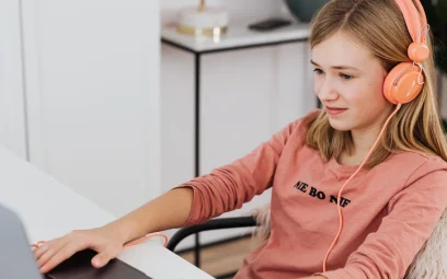 Utiliser les podcasts pour enrichir vos cours particuliers à Châtellerault