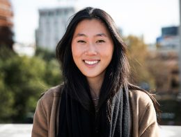 Marie, professeur d'anglais au collège et lycée à Châtellerault